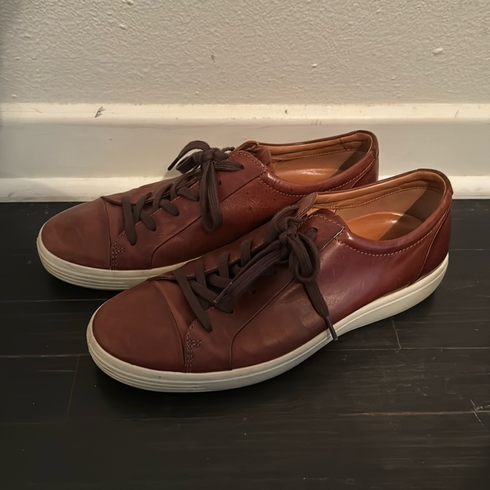 Ecco Brown Dress Shoes